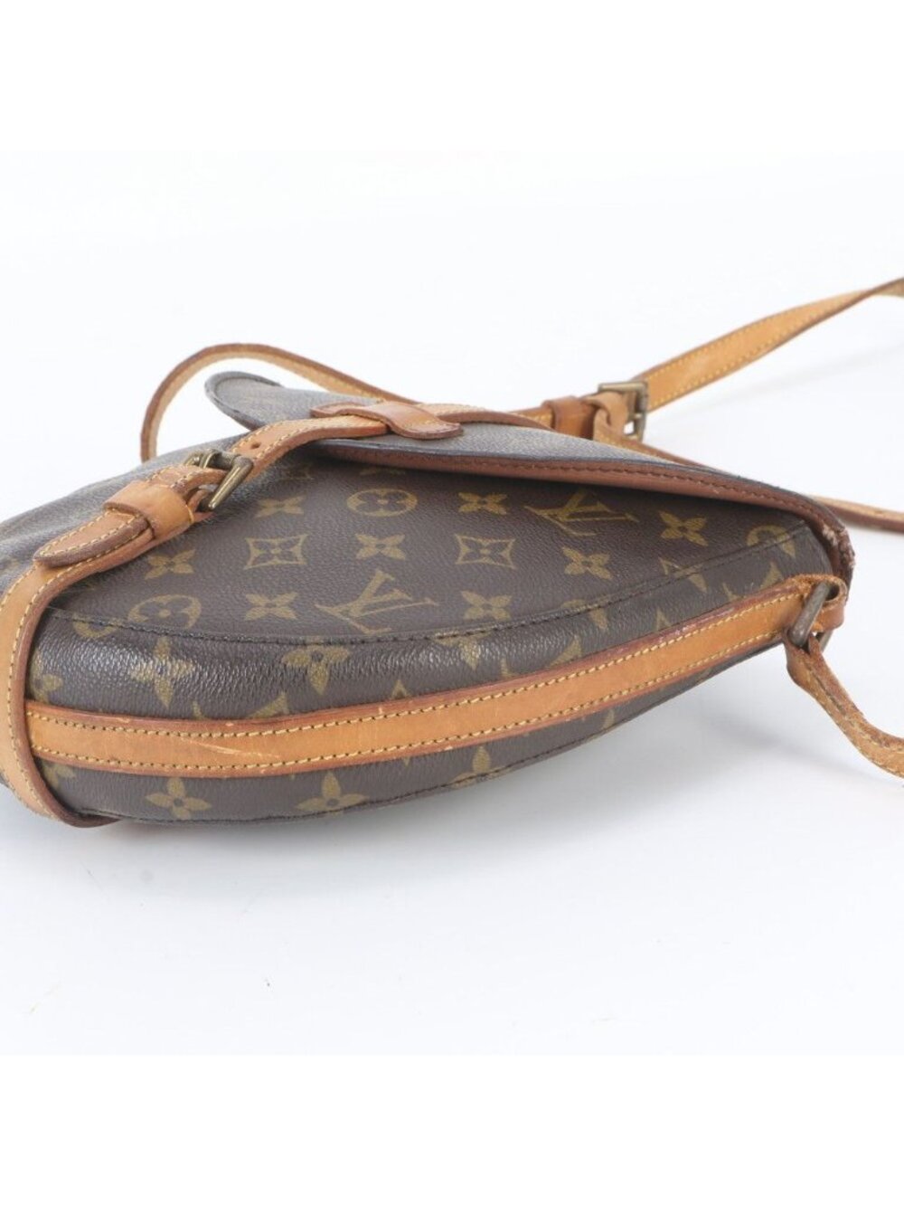 Louis Vuitton Monogram Chantilly MM Leather Shoulder Bag - Picture 4 of 13